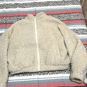 Cropped fuzzy zip-up